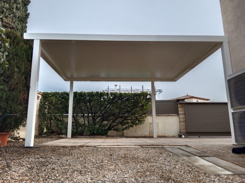 Carport Blanc à Caveirac dans la vaunage près de Nîmes