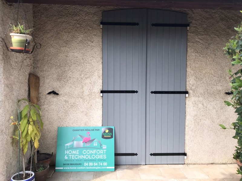 Installation de volets en composite près de Montpellier sur la commune de Mauguio dans l'Hérault