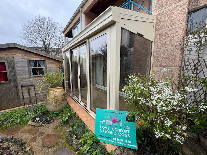 Installation d'une véranda AKENA sur mesure sur la commune de Nîmes dans le Gard