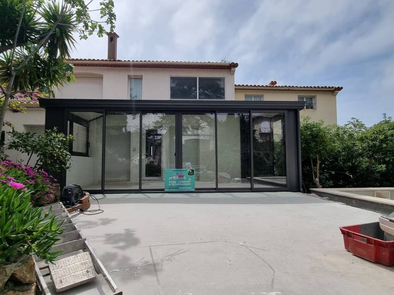 Installation d'une véranda AKENA sur mesure à Sète dans l'Hérault